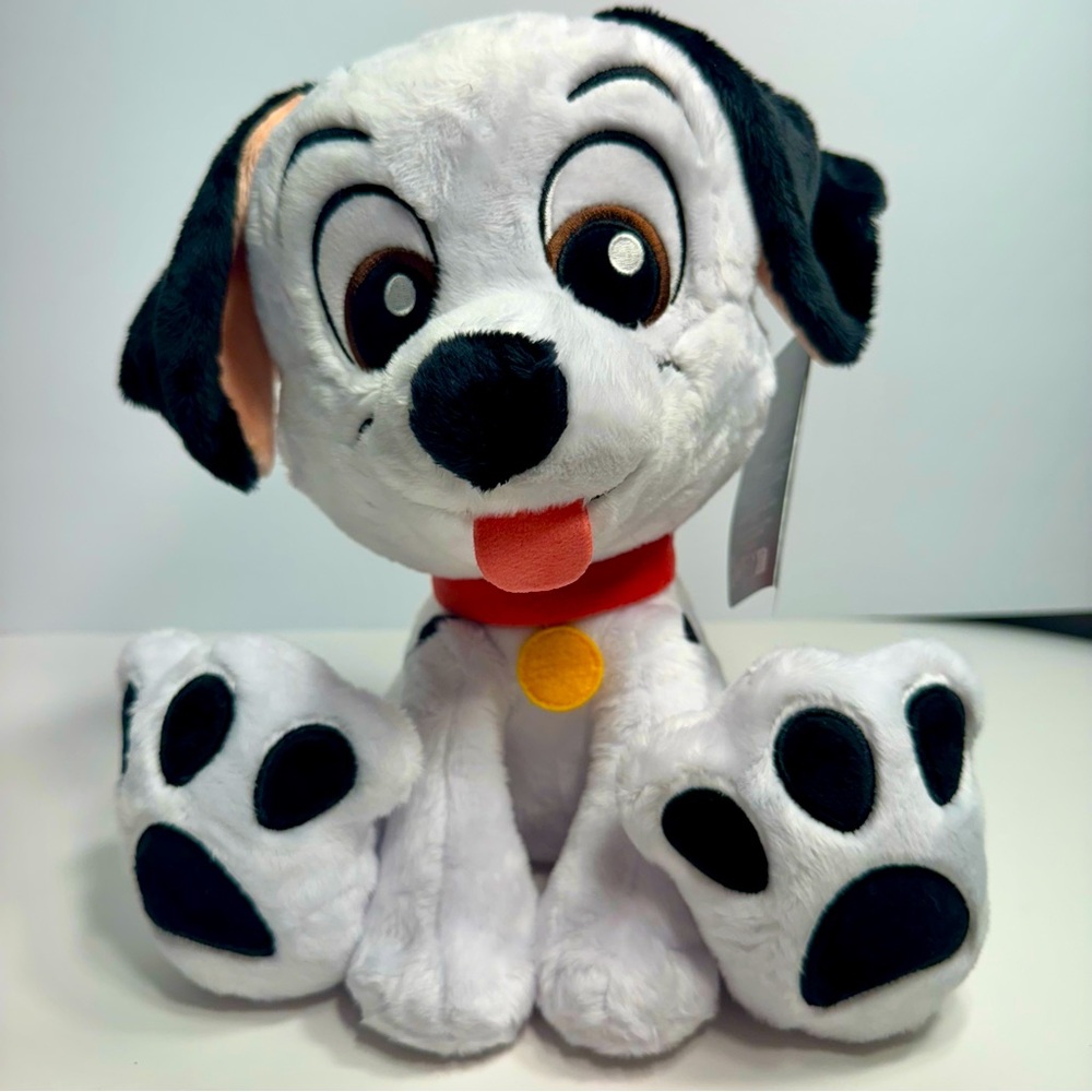NWT. Disney Plush - Big Feet - 101 Dalmatians - Lucky Puppy. Embroidered Lucky
